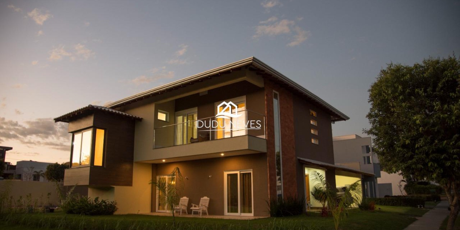 Vende-se Linda Casa de Alto Padrão Condomínio Belvedere 1